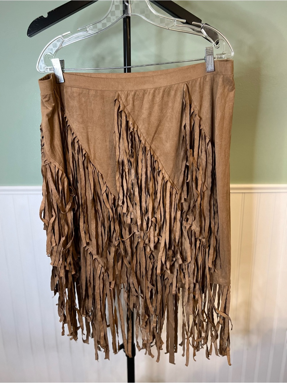 Wrangler Tan Faux Suede Asymmetrical Fringe Mini Skirt With Stretch. Size XL